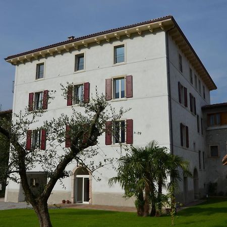 Palazzo Oltre Apartment อาร์โก ภายนอก รูปภาพ
